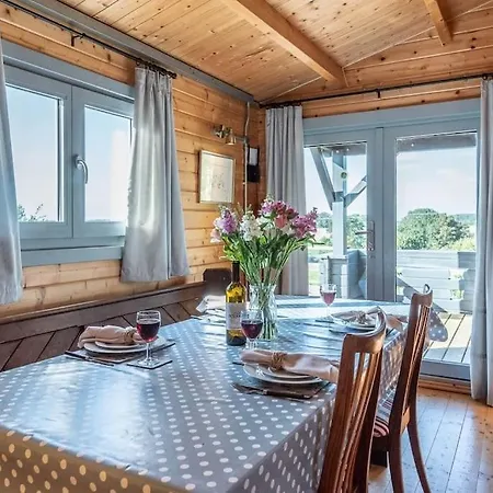 The Cabin, Parham Woodbridge Exterior foto