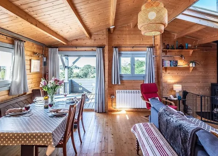 The Cabin, Parham