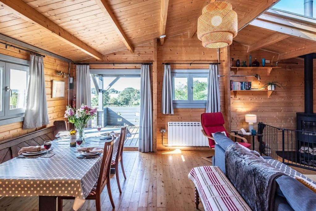 The Cabin, Parham * Woodbridge