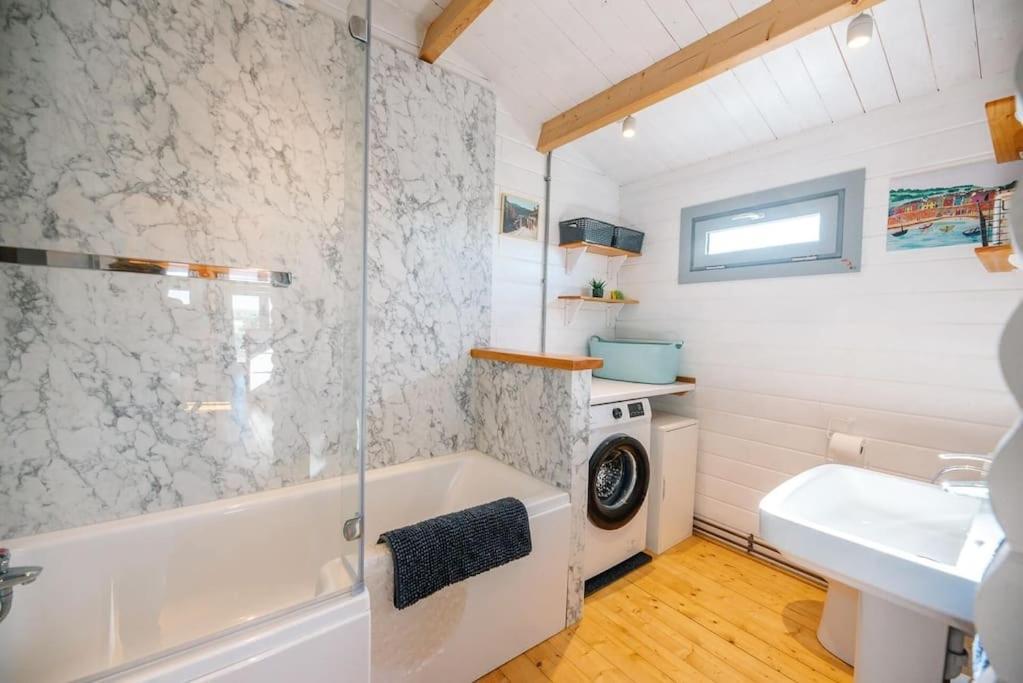 The Cabin, Parham Holiday home *